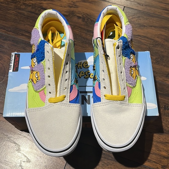 New Van X The Simpsons - Picture 3 of 6